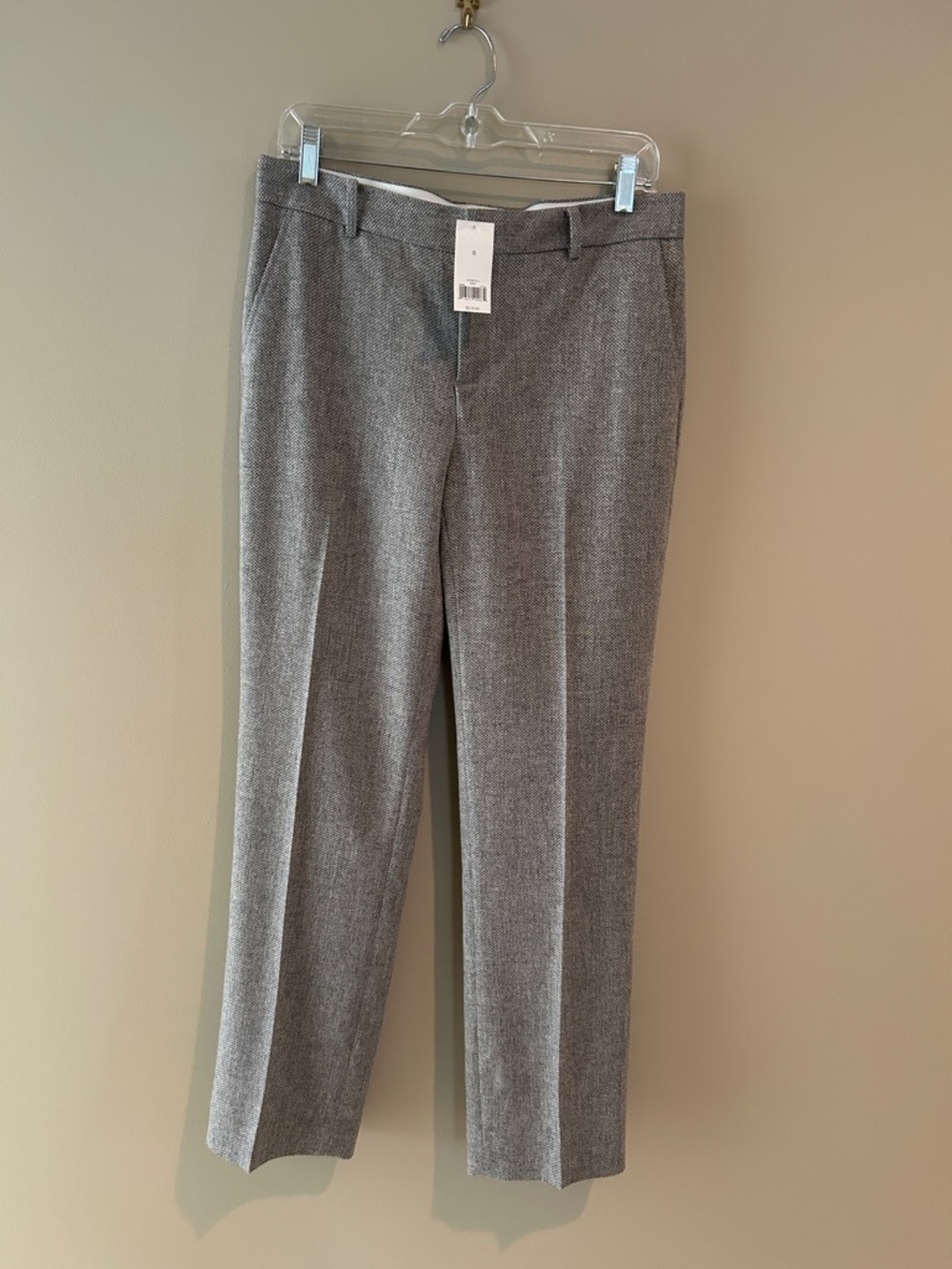 Banana Republic Women’s classic Tailored, fully lined trousers.
